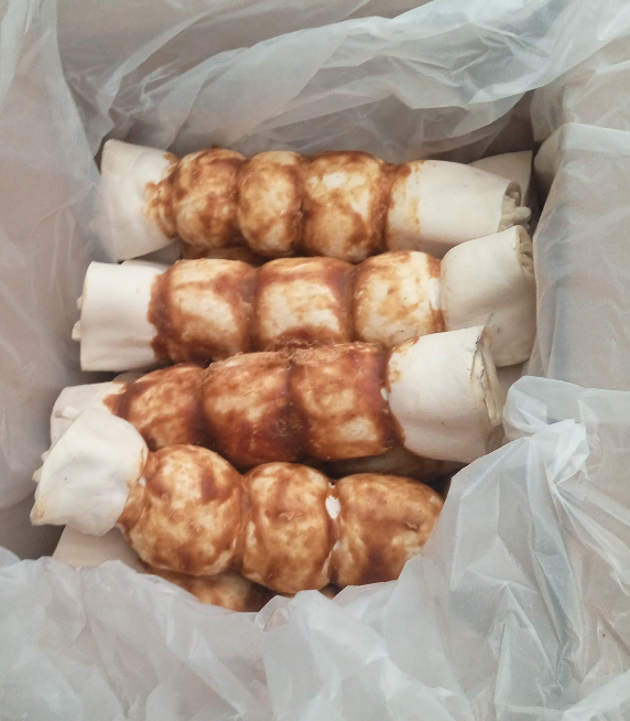 123 Treats Cheek Roll Chicken Basted 10-12" — Case of 15