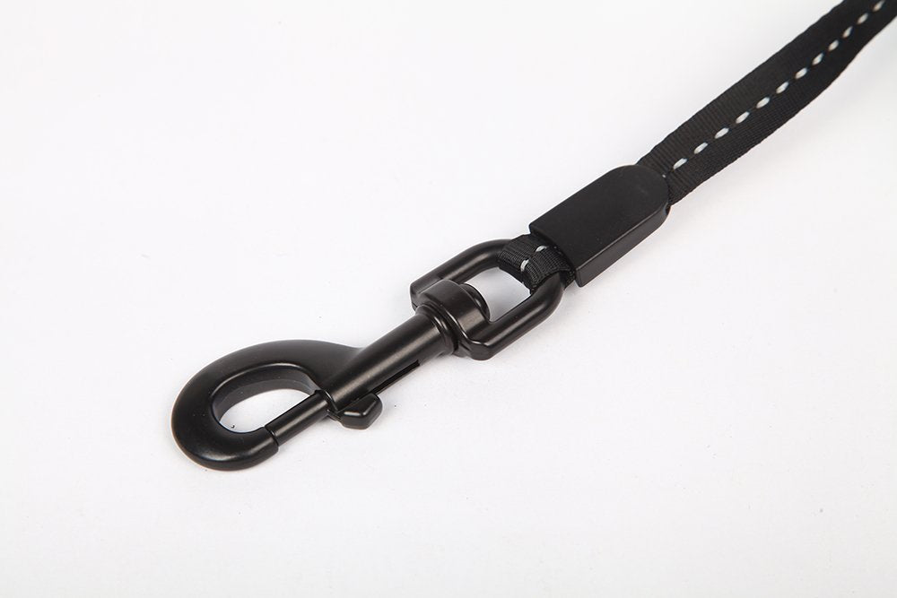 Medium Cozy Grip 16 feet up to 44lb Retractable Dog Leash with Longer Grip handle